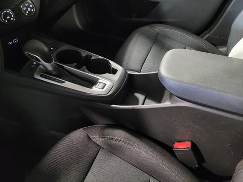 Used 2024 Chevrolet Trax LS FWD image 26