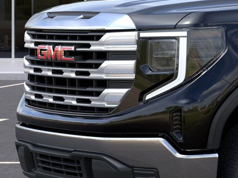New 2026 GMC Sierra 1500 SLE w/ Preferred Package image 13