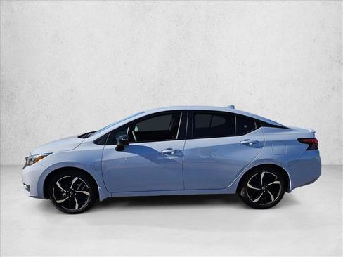 New 2025 Nissan Versa SR w/ Trunk Package FWD image 5