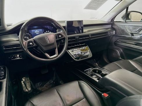 Used 2022 Lincoln Corsair AWD w/ Premium Package image 23