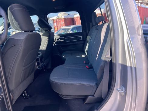 Used 2022 RAM 2500 Big Horn w/ Level C Equiment Group AWD/4WD image 23
