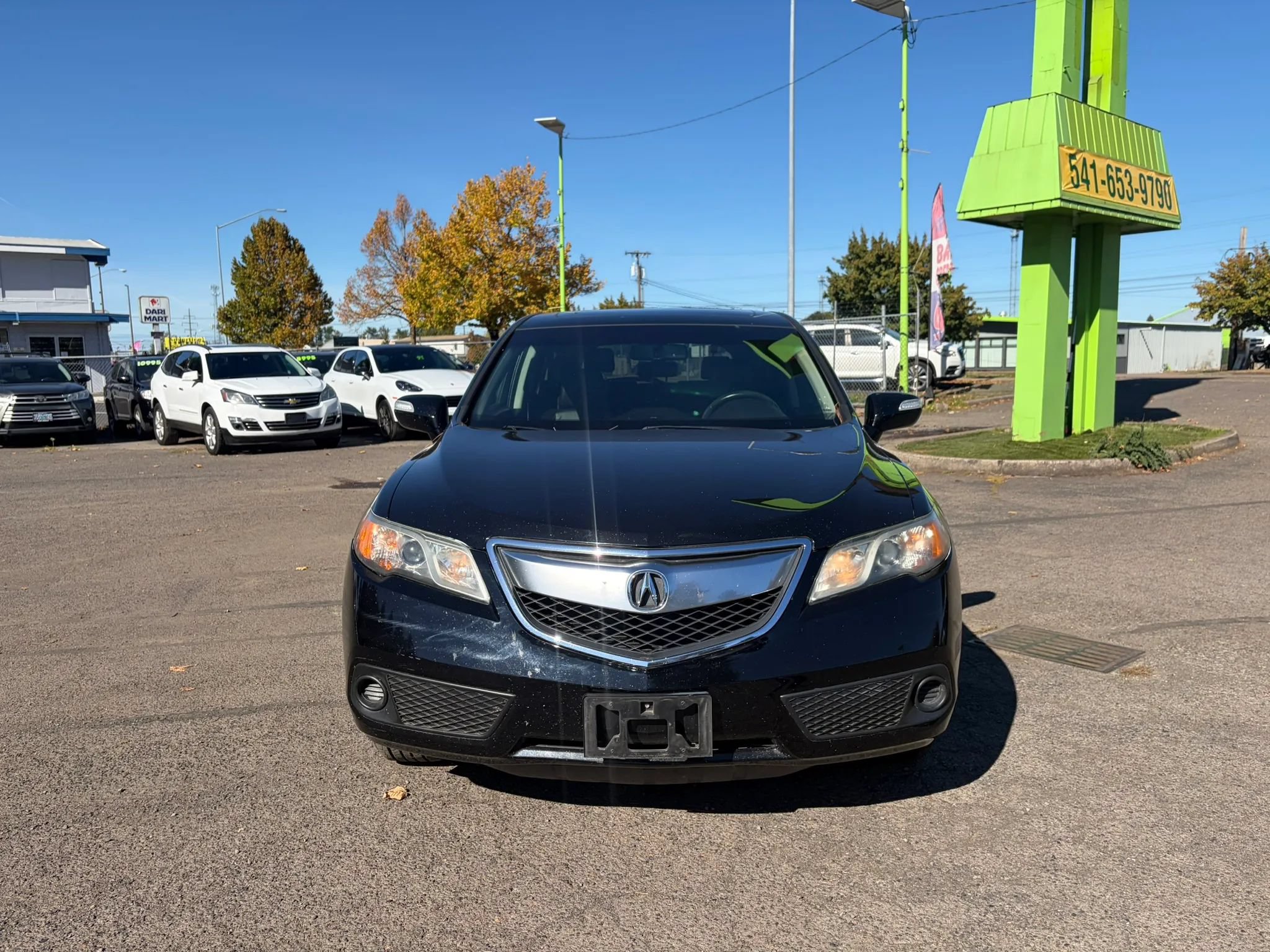 Used 2015 Acura RDX AWD image 2
