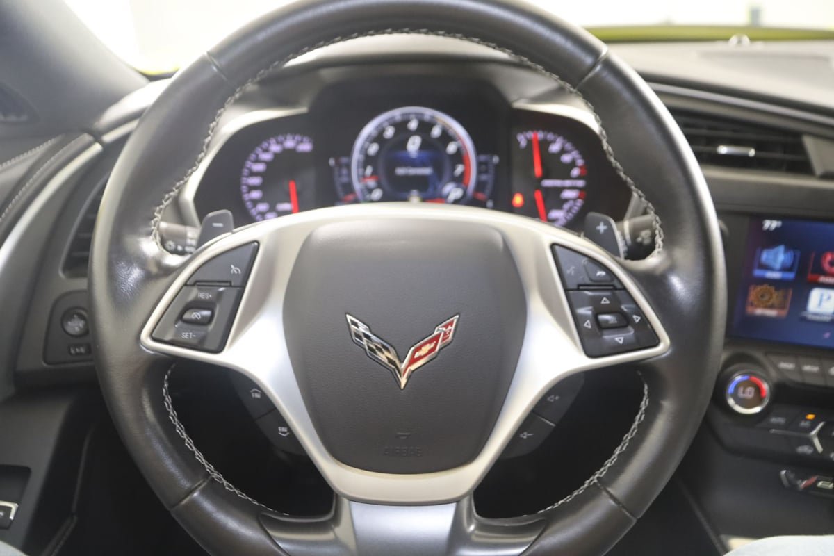 Used 2016 Chevrolet Corvette Stingray Coupe RWD image 48