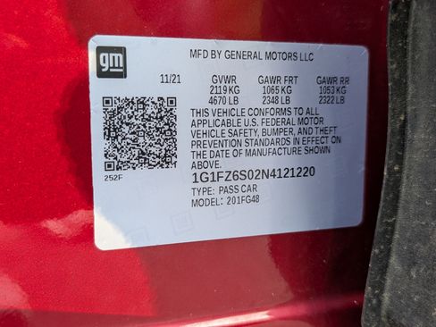 Used 2022 Chevrolet Bolt EUV Premier w/ Sun & Sound Package image 40