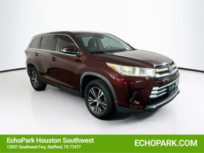 Used 2019 Toyota Highlander LE