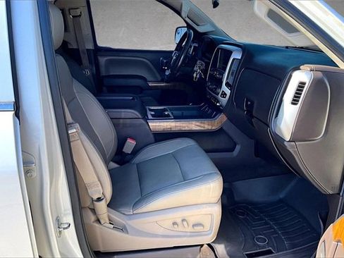 Used 2015 GMC Sierra 1500 SLT w/ SLT Crew Cab Value Package image 5