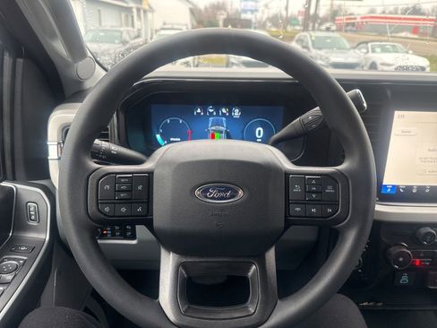 New 2026 Ford F350 XLT w/ XLT Premium Package AWD/4WD image 11