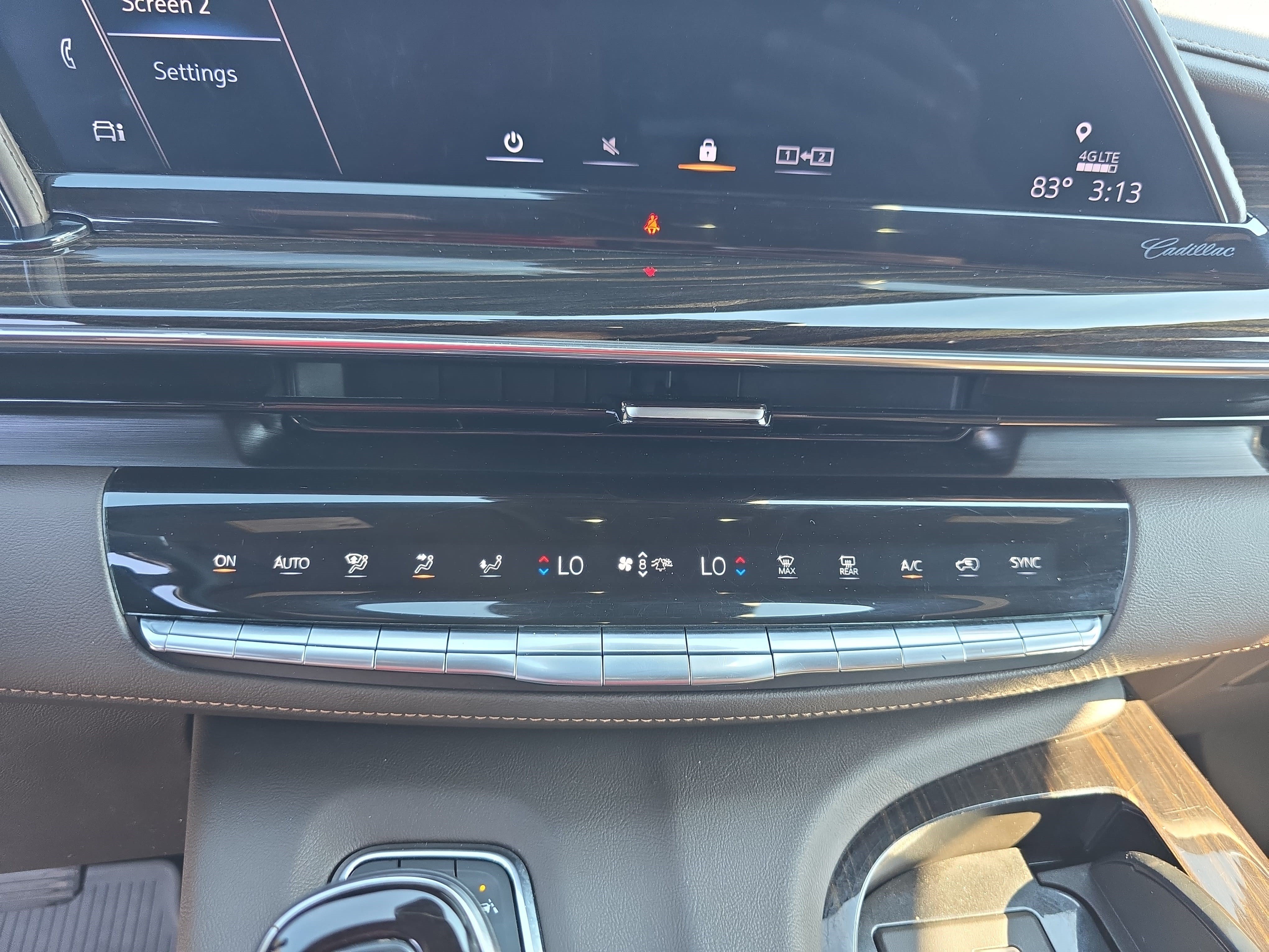 Used 2021 Cadillac Escalade ESV Sport AWD/4WD image 22