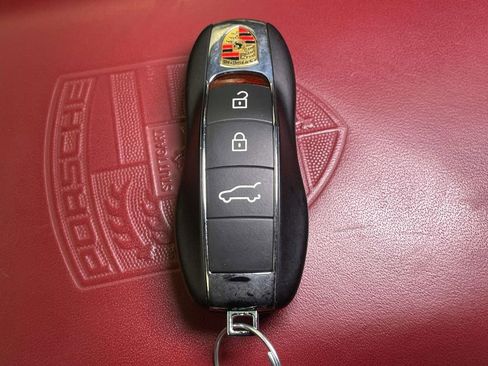 Certified 2022 Porsche Macan GTS AWD/4WD image 45