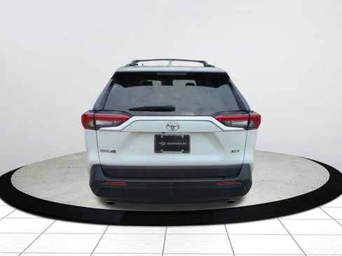 Used 2024 Toyota RAV4 XLE Premium FWD image 4