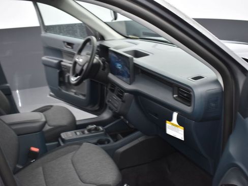 New 2025 Ford Maverick XLT w/ XLT Luxury Package image 15