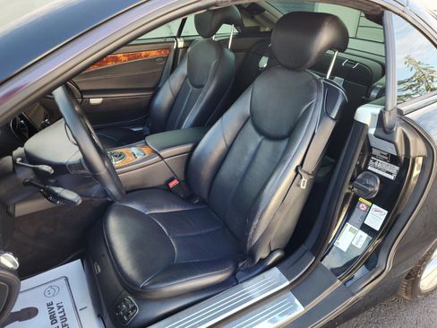 Used 2007 Mercedes-Benz SL 550 image 11