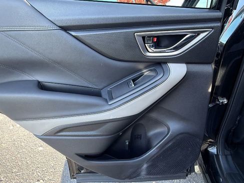 Used 2024 Subaru Forester Limited image 14