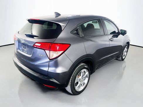 Used 2017 Honda HR-V EX image 8