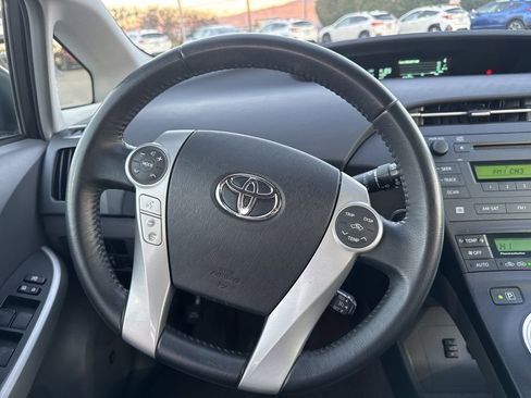 Used 2011 Toyota Prius One image 22