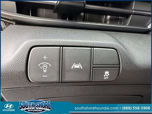 Certified 2023 Hyundai Elantra N Line image 22