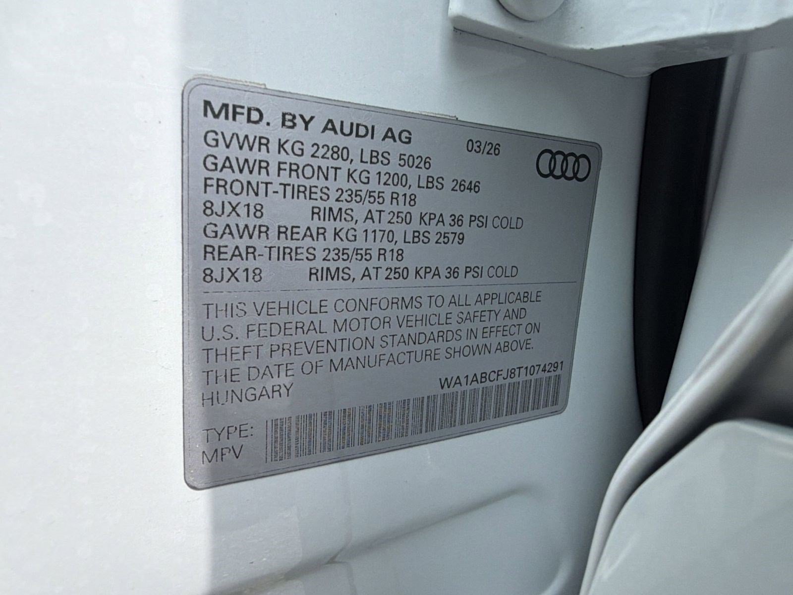 New 2026 Audi Q3 quattro 2.0T w/ Driver Assistance Package AWD/4WD image 17