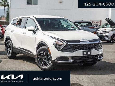 Certified 2025 Kia Sportage LX image 1