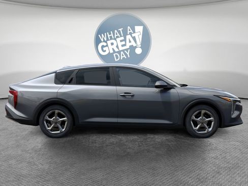 New 2026 Kia K4 FWD image 7