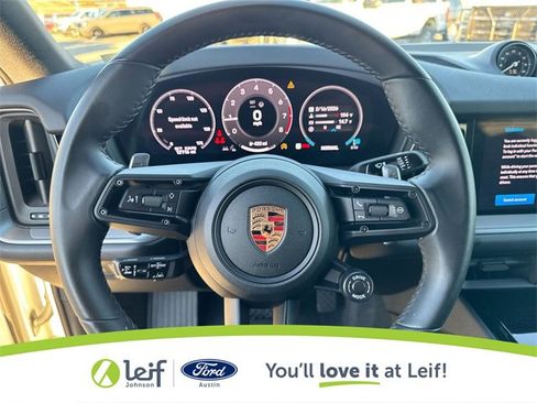 Used 2024 Porsche Cayenne Coupe image 15