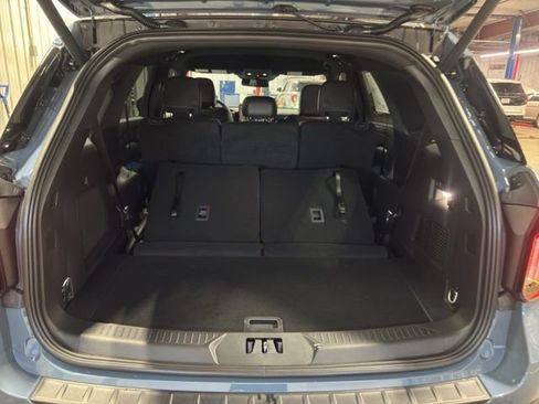 New 2026 Ford Explorer ST-Line AWD/4WD image 19