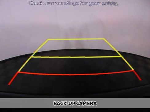 Used 2023 Kia Forte LXS image 4