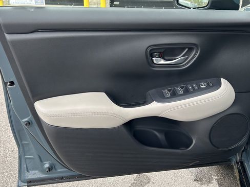 New 2026 Honda HR-V EX-L image 10