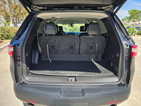 Used 2019 Chevrolet Traverse LT w/ LPO, Blackout Package image 26