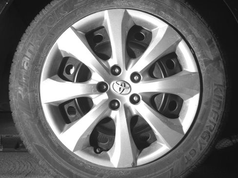 Used 2025 Toyota Corolla LE FWD image 15