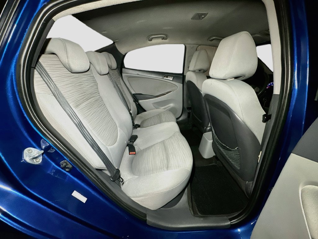 Used 2017 Hyundai Accent SE FWD image 32