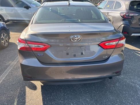 Used 2018 Toyota Camry LE w/ Audio Package FWD image 6