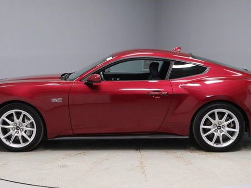 Certified 2025 Ford Mustang GT Premium image 9