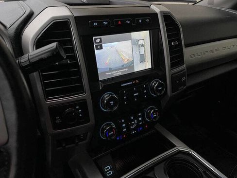 Used 2019 Ford F350 Lariat w/ Lariat Ultimate Package image 11