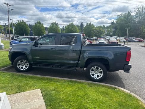 Used 2019 Chevrolet Colorado LT w/ LT Convenience Package RWD image 5