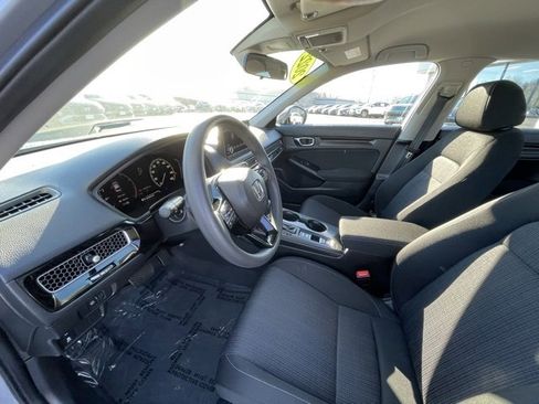 Used 2022 Honda Civic LX image 9