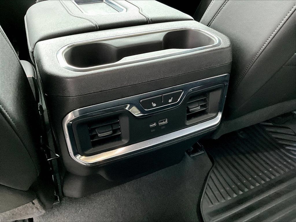 Used 2022 Chevrolet Silverado 1500 LTZ w/ LTZ Premium Package AWD/4WD image 13