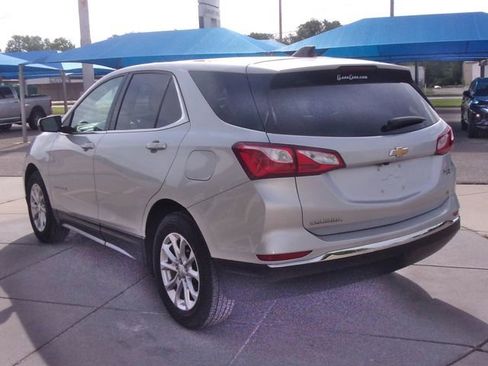 Used 2019 Chevrolet Equinox LT FWD image 12