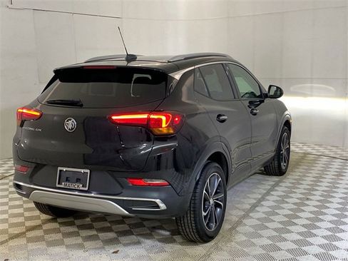 Used 2023 Buick Encore GX Essence image 17