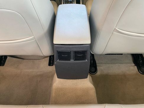 Used 2007 Chrysler 300 C RWD image 20