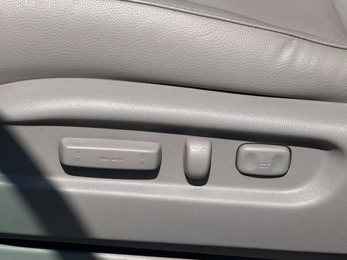 Used 2014 Honda Odyssey EX-L image 10