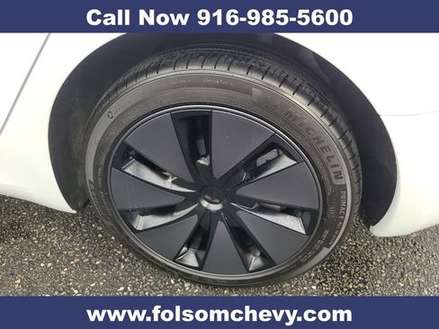 Used 2025 Tesla Model 3 image 33