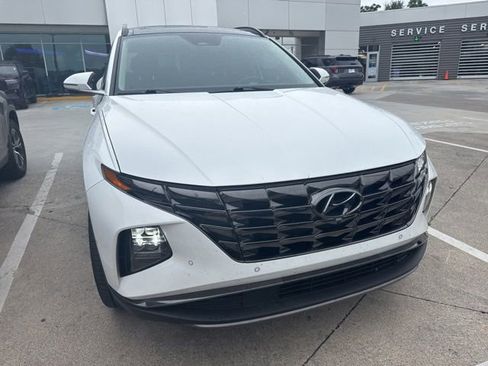 Used 2024 Hyundai Tucson Limited FWD image 16