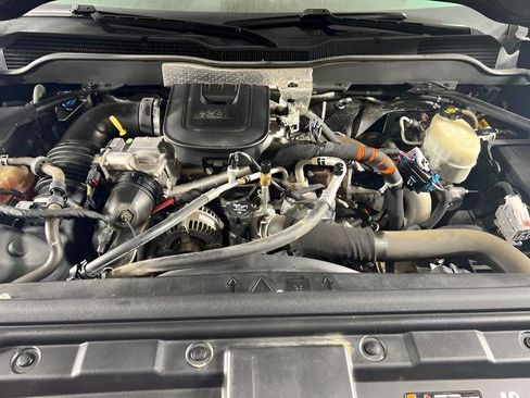 Used 2015 Chevrolet Silverado 3500 High Country w/ Duramax Plus Package AWD/4WD image 12
