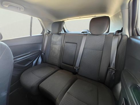 Used 2014 Chevrolet Traverse LS FWD image 31