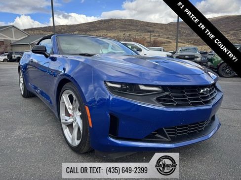 Used 2024 Chevrolet Camaro LT w/ Technology Package image 2