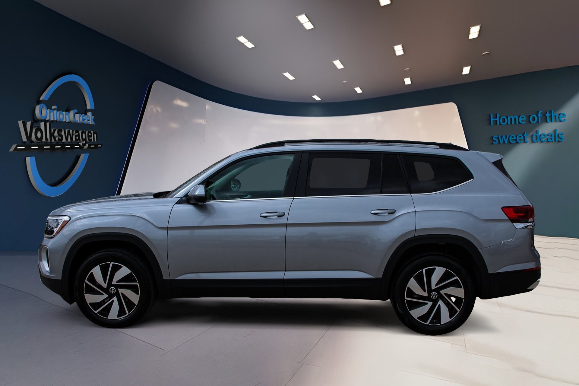 Used 2026 Volkswagen Atlas SE FWD image 7