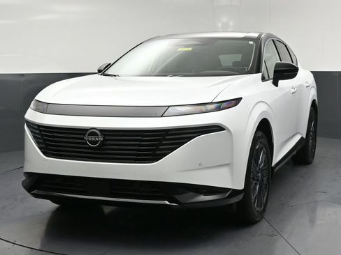 New 2026 Nissan Murano Platinum w/ Cargo Package AWD/4WD image 3