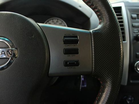 Used 2012 Nissan Xterra PRO-4X w/ Pro-4x Leather Pkg AWD/4WD image 29