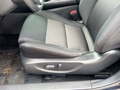 Used 2018 Nissan Maxima 3.5 S image 19