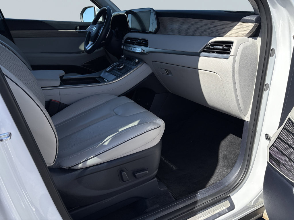 Used 2022 Hyundai Palisade Limited FWD image 35